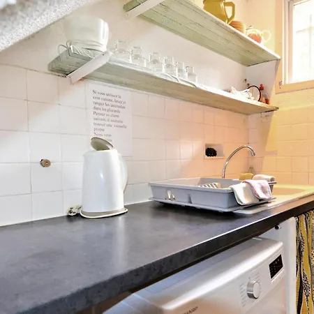 Lovely In With Kitchen Holiday home